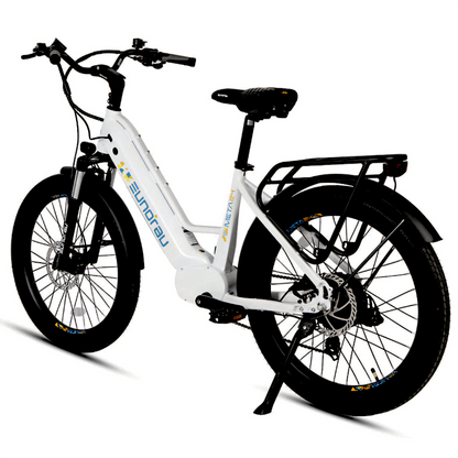 Clean and modern META24/26-ST 2024 e-bike in alpine white, designed for comfort and performance.