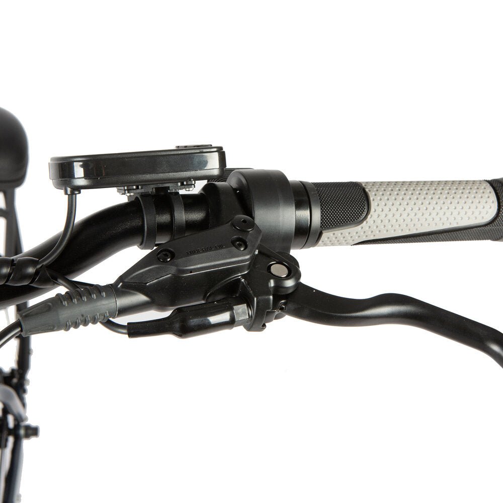 Frame: Aluminum alloy