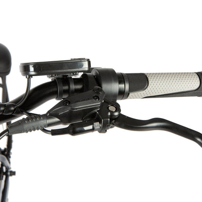 Frame: Aluminum alloy