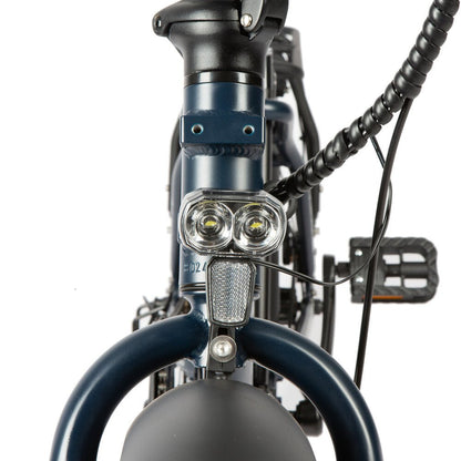 Pedal: High-quality folding nylon pedals