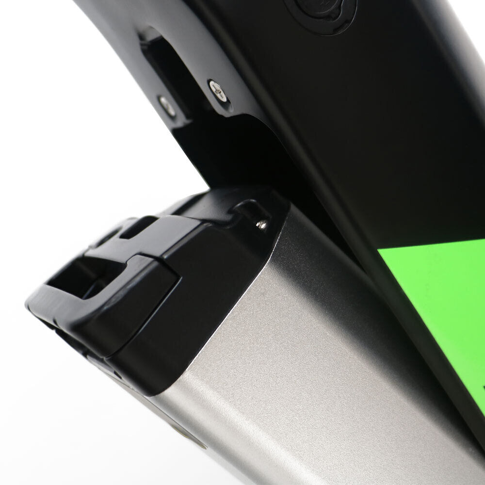 Frame Material: Aluminum Alloy 