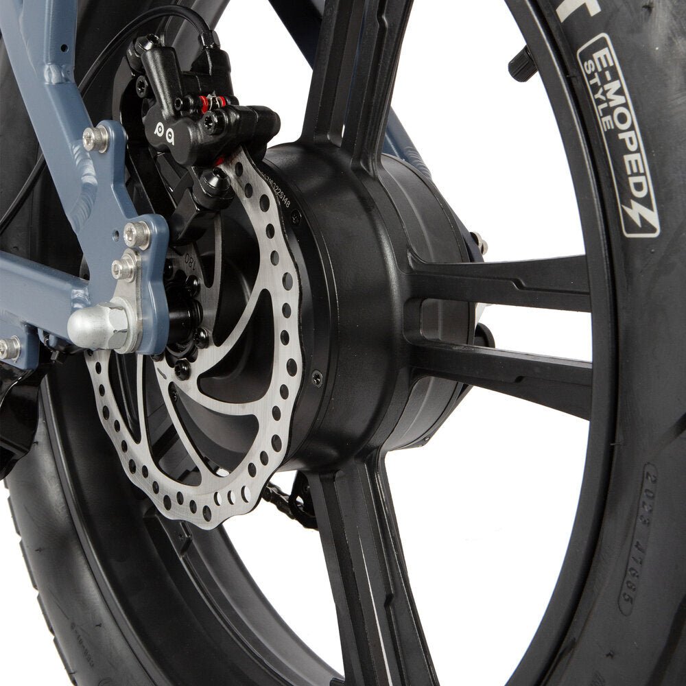 Number of Speeds AWD: Single Speed