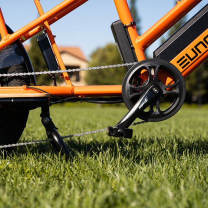 CHAIN STAY: 690mm/27in