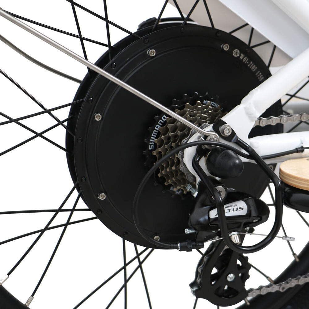 Frame: Aluminum Alloy