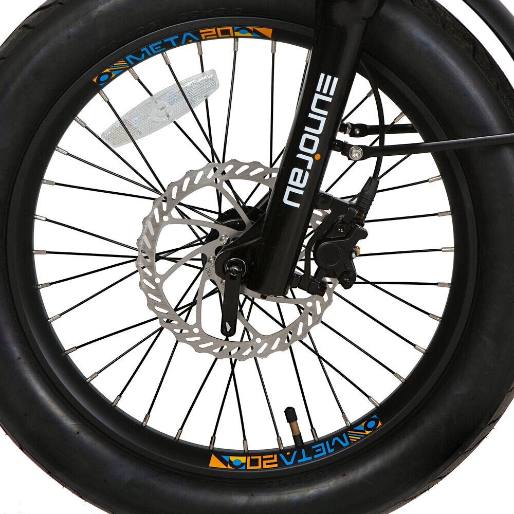 SEAT TUBE: 381mm/15in