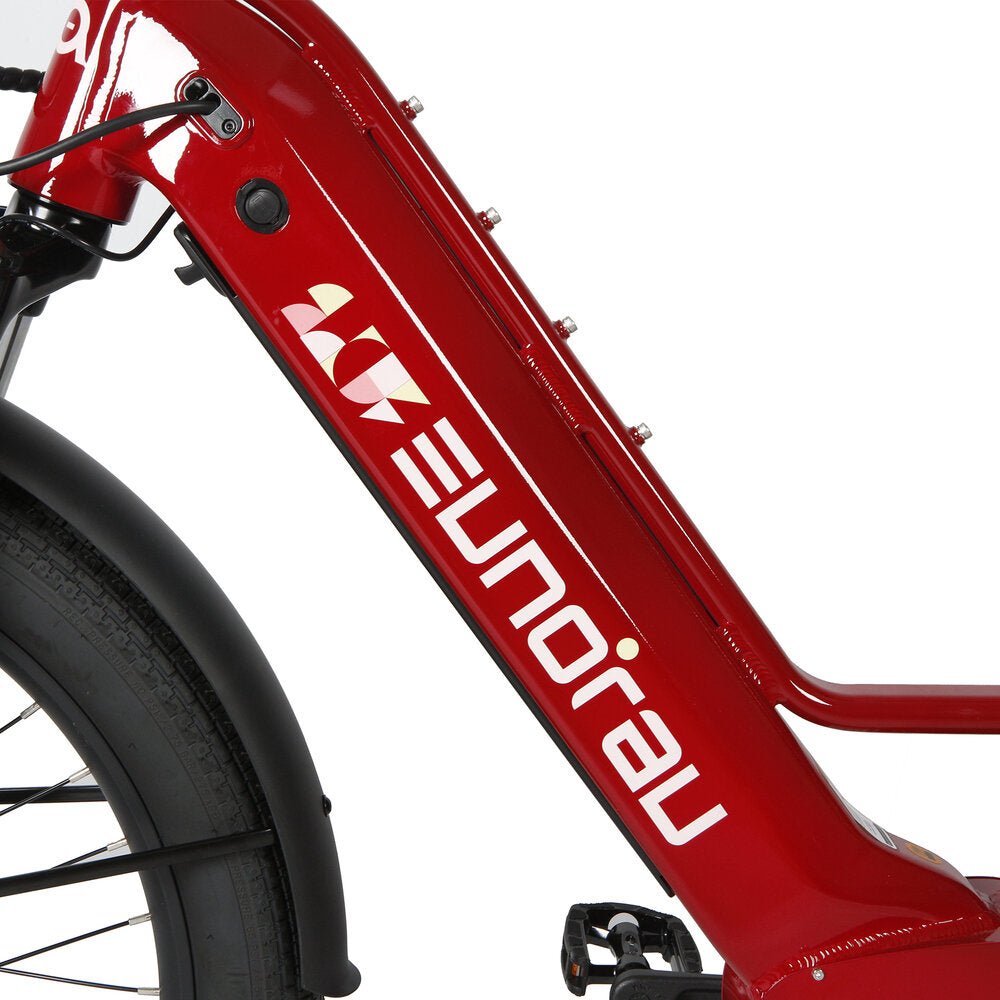 Rims: 26-inch Black Alloy