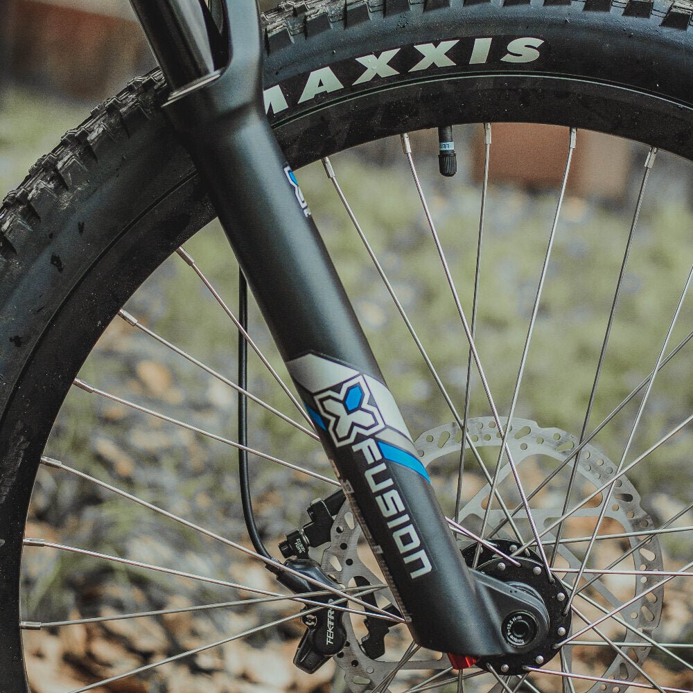 Total length: 17 inch: 2046mm/80.6in 19 inch: 2066mm/80.9in
