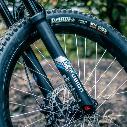 Front Light: LED Head-Light