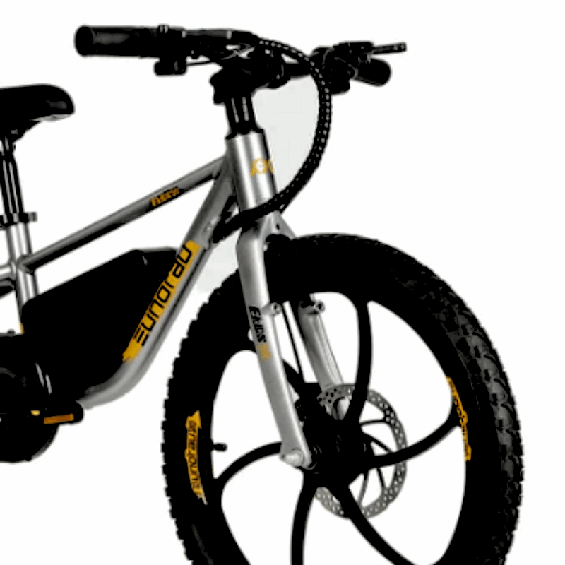 Side view of an e-bike featuring aluminum alloy integrated die-cast front forks, providing a seamless appearance with no visible welding marks, enhancing the overall aesthetic of the bike.